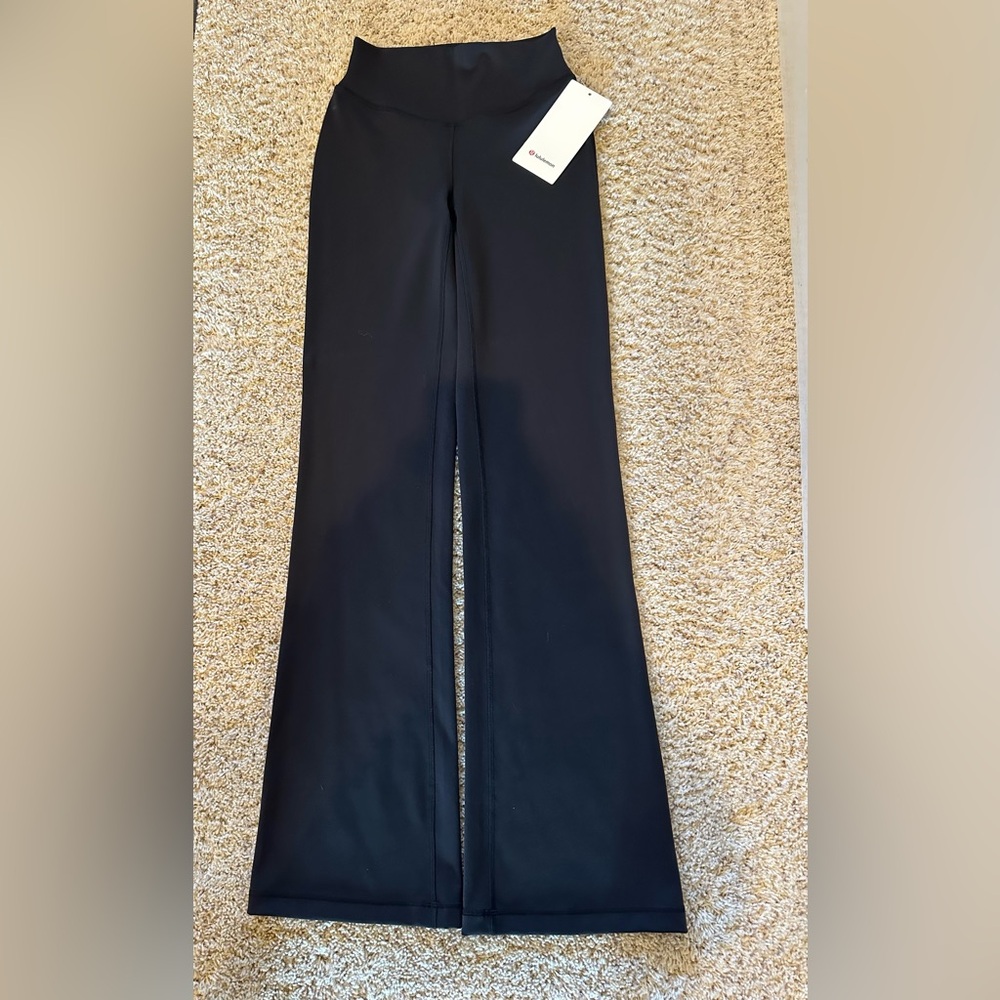 Lululemon Wunder Under SmoothCover Bootcut Pant